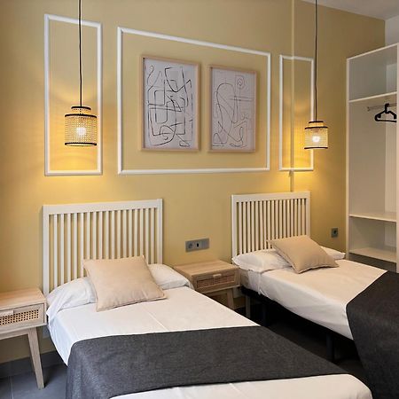 Maritime Apartamentos Cabanal Valence Extérieur photo