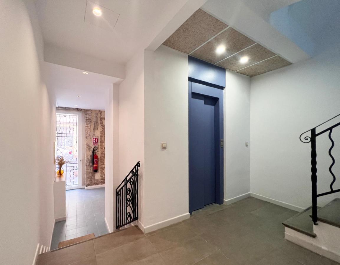 Maritime Apartamentos Cabanal Valence Extérieur photo