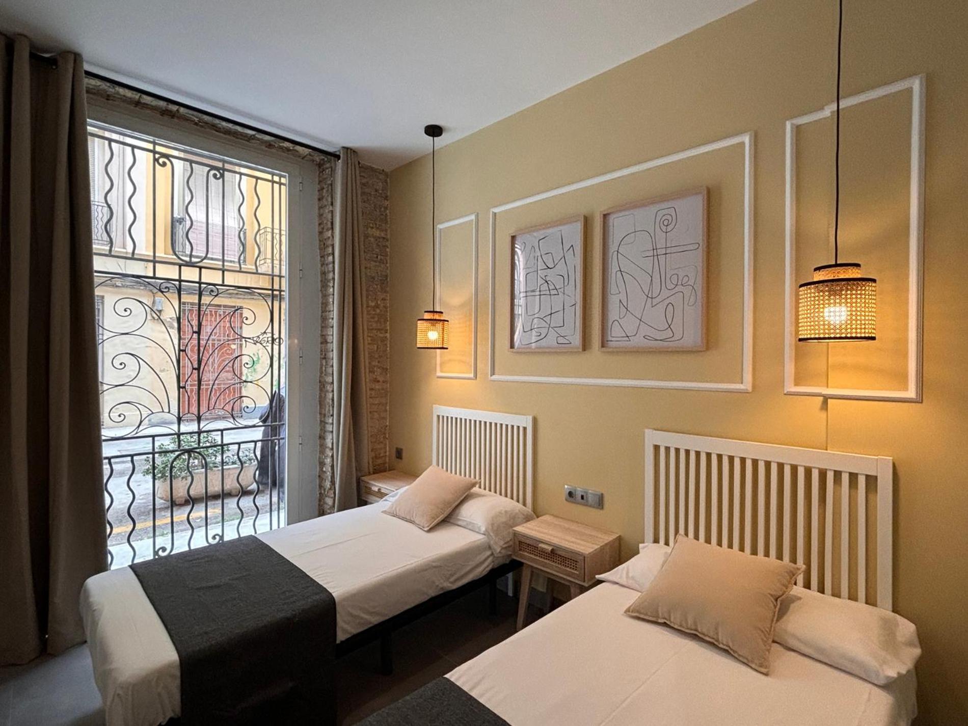 Maritime Apartamentos Cabanal Valence Extérieur photo