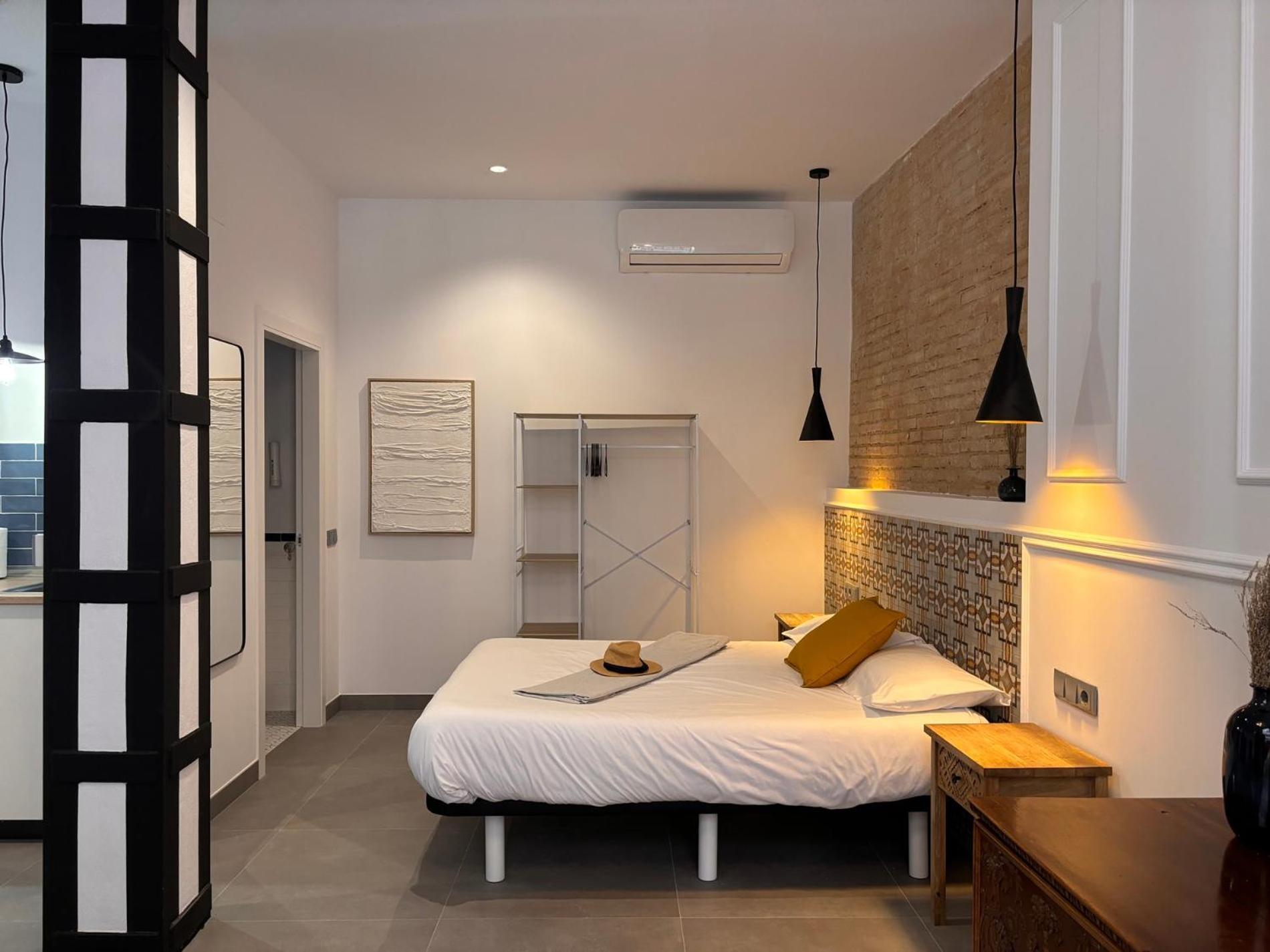 Maritime Apartamentos Cabanal Valence Extérieur photo